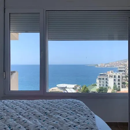 Luxury Bougainvillea Bay 아파트 Sarandë