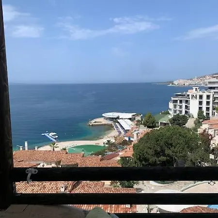 Luxury Bougainvillea Bay 아파트 Sarandë