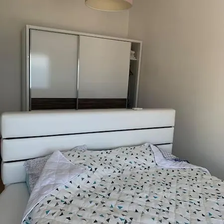 Luxury Bougainvillea Bay Sarandë